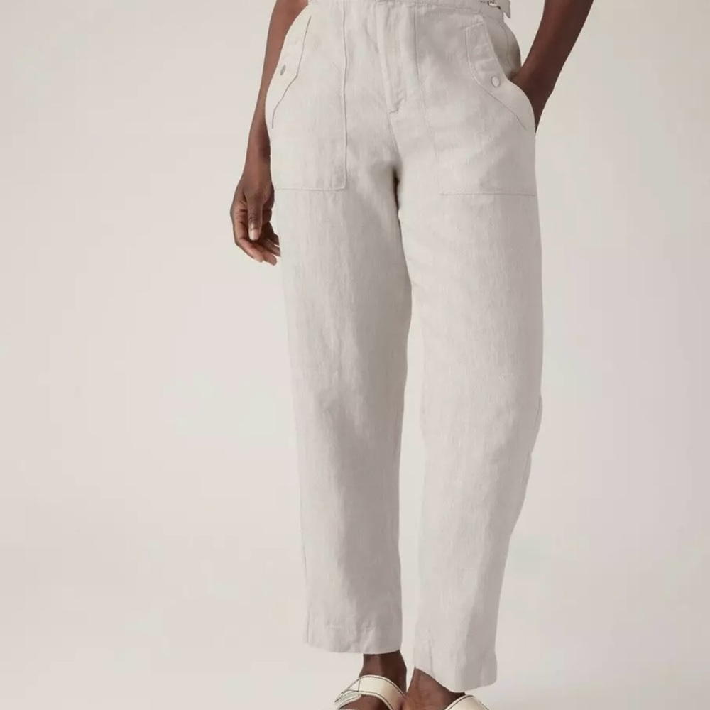 New! With tags Athleta Voyager linen pants cream color